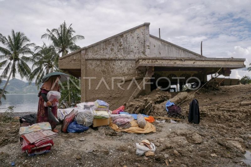 Dampak banjir bandang dan tanah longsor di Tanah Datar