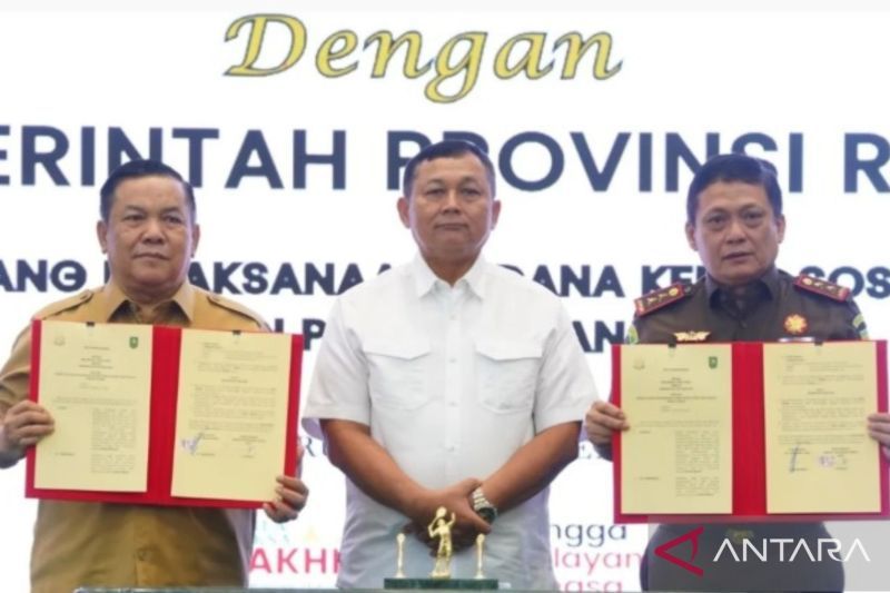 Galeri Foto - Pemprov Riau-Kejati MoU pidana kerja sosial