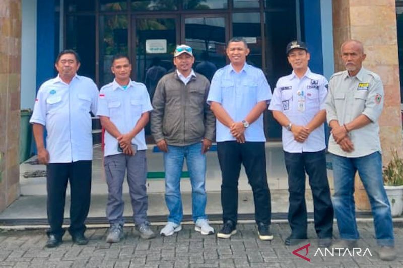 Warga Meratus HST harapkan PT AMML hijaukan Pegunungan Meratus