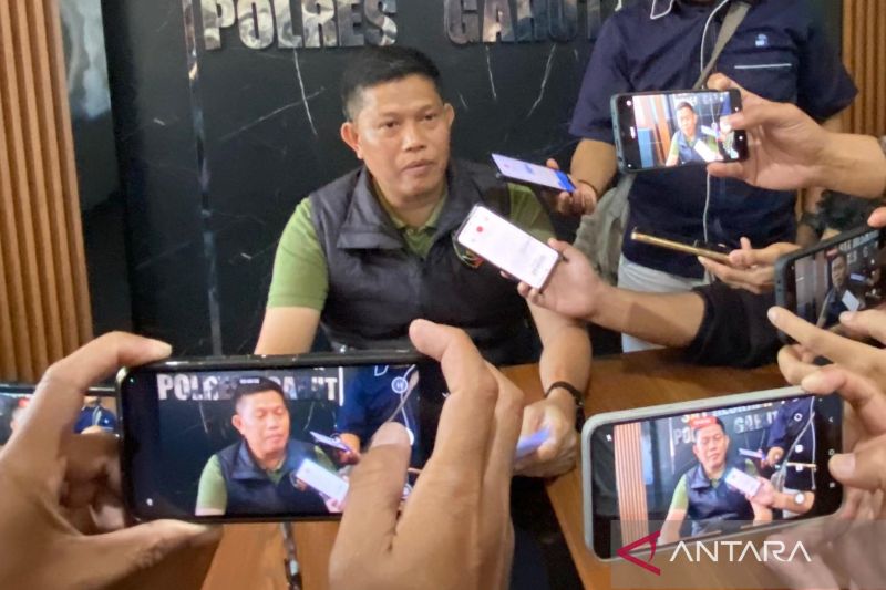 Polres Garut tangkap komplotan pelajar karena melakukan pengeroyokan