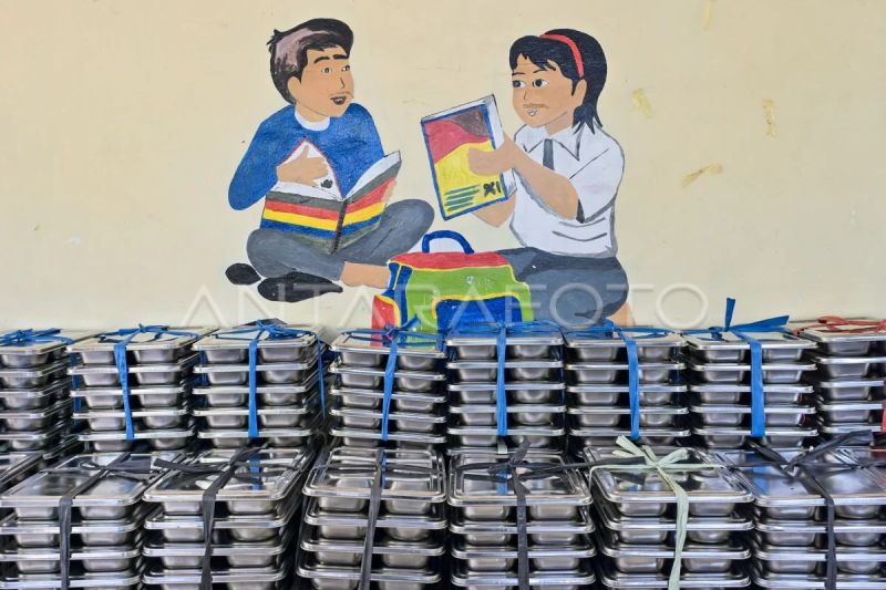 Program makanan bergizi