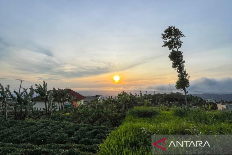 Legislator Jabar tegaskan pariwisata di Kuningan harus jaga kelestarian alam