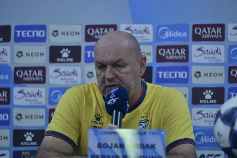 Bojan Hodak minta Persib Bandung tak anggap remeh Bangkok United pada laga pamungkas