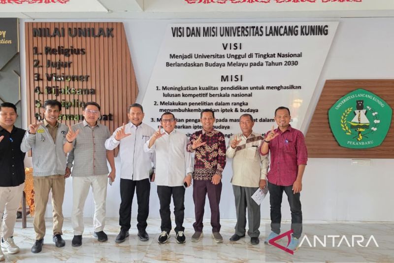 Tingkatkan kualitas SDM putera-puteri Riau, PMRI inisiasi beasiswa 1000 Doktor