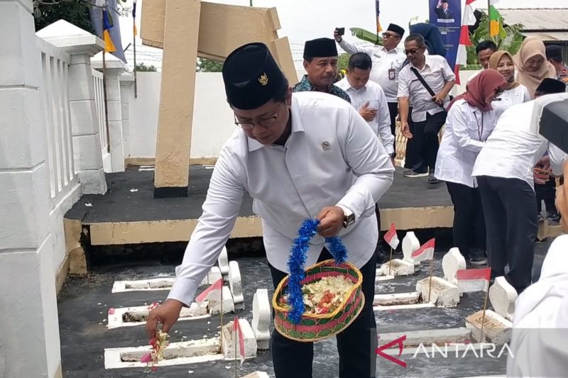 Wamentrans mengajak generasi muda teladani perjuangan transmigran