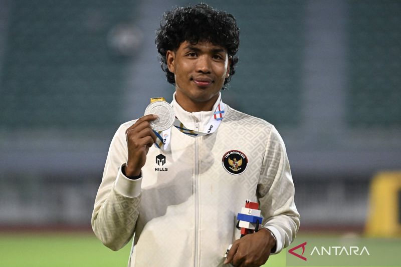 Imbas cedera ACL, Zohri raih perak lari 100 meter SEA Games 2025