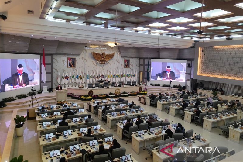 DPRD Jabar membentuk tiga Pansus untuk membahas Raperda hingga akhir 2025