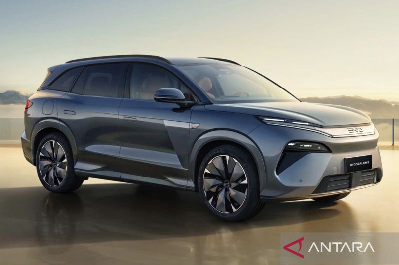 BYD memberikan bocoran Seal 08 dan Sealion 08 menjelang debut 2026