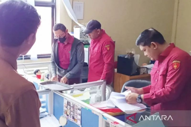 Polhukam kemarin dari rudapaksa hingga dugaan korupsi BKSDA