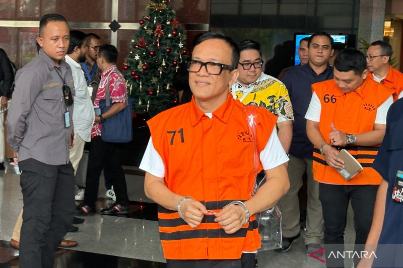 KPK limpahkan berkas perkara Immanuel Ebenezer dan 10 tersangka ke JPU