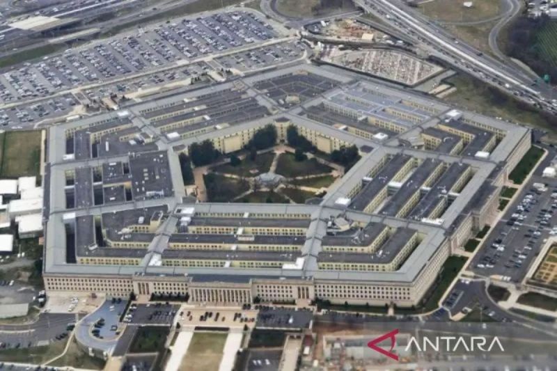 Pentagon bakal batasi perusahaan AS yang berbisnis dengan China