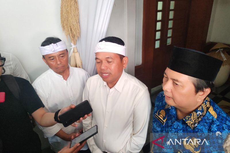 Gubernur Dedi Mulyadi meminta pelaku pungli parkir diberi efek jera