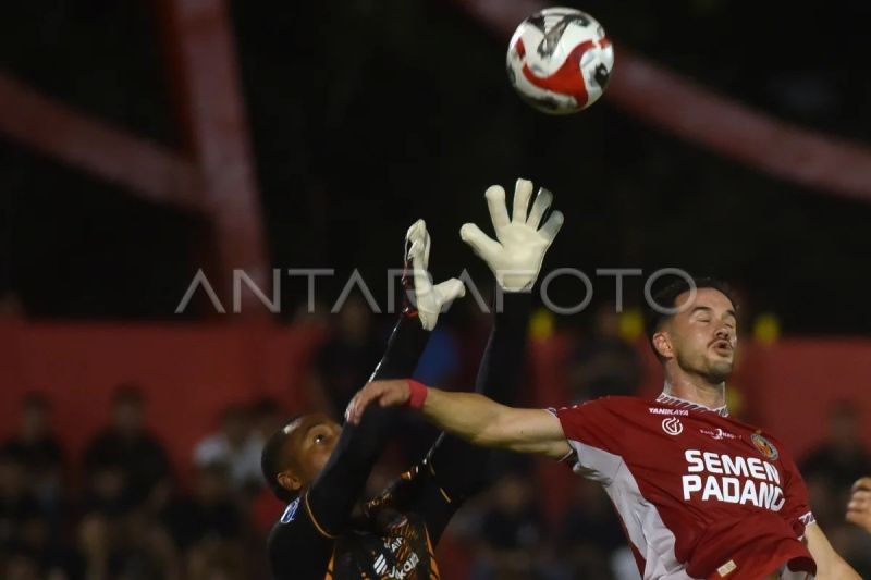 Semen Padang FC kalahkan Persija Jakarta