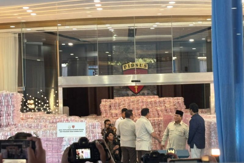 Prabowo saksikan penyerahan uang Rp6,62 triliun dari denda PKH-tipikor