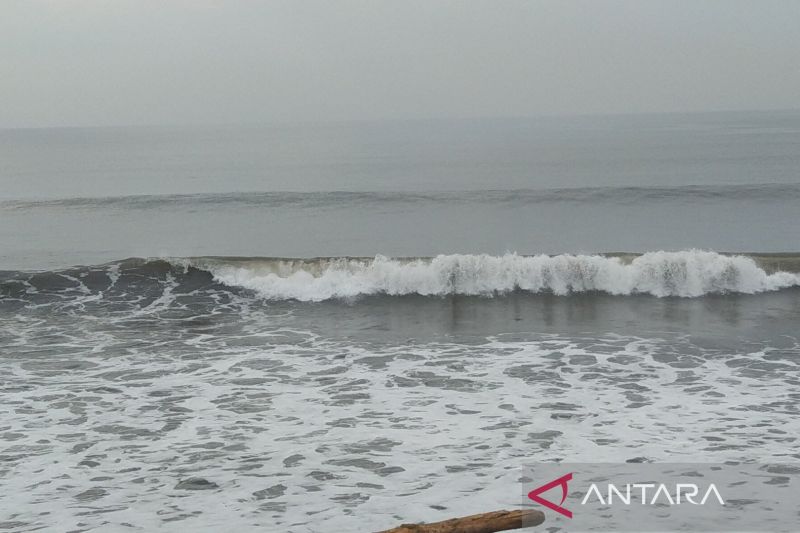 BBMKG terbitkan peringatan dini gelombang tinggi di perairan Bali