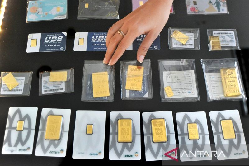 Emas Antam hari ini stabil di harga Rp2,501 juta per gram