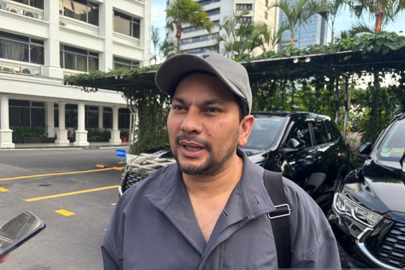 Tompi tak punya urusan dengan Pandji usai kritik candaan fisik Gibran