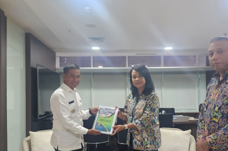 Bupati Kampar Temui Kementerian PU Ajukan Pembangunan Empat Ruas Jalan Strategis