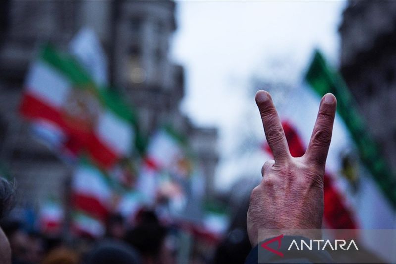 Iran klaim telah kendalikan aksi protes, internet masih dibatasi
