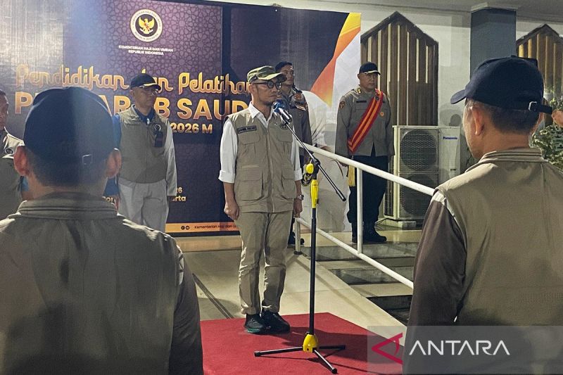 Wamenhaj peserta diklat minta calon petugas haji copot gelar