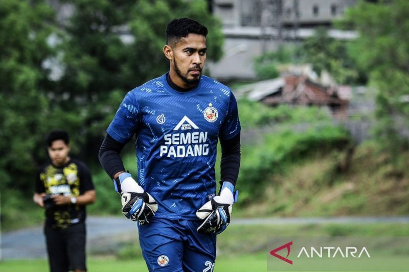 Super League- Semen Padang rombak skuad jelang paruh musim