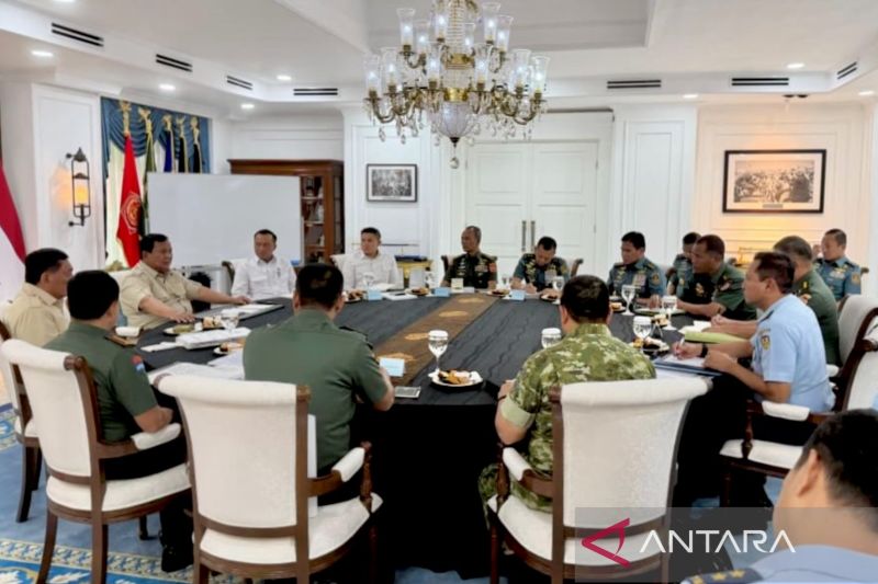 Prabowo beri arahan geostrategi ke pimpinan TNI