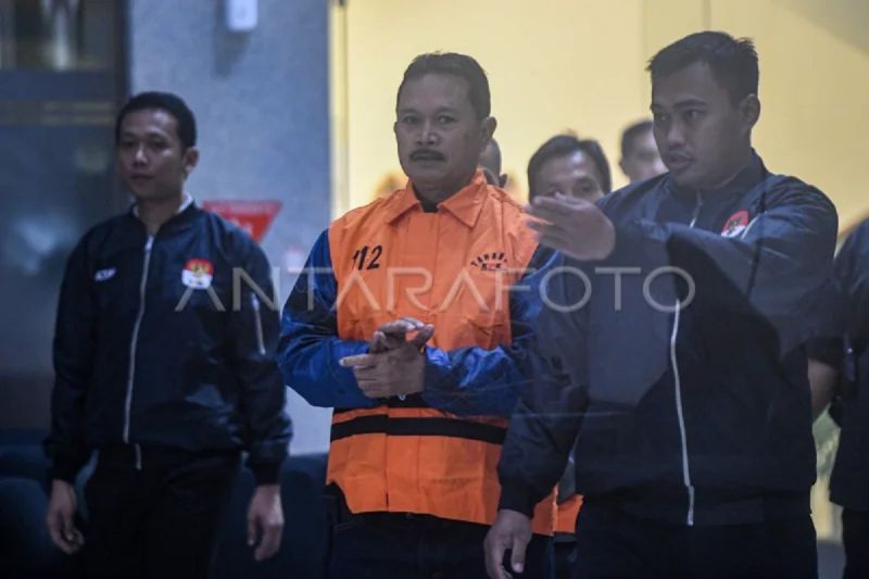 KPK tahan Wali Kota Madiun Maidi