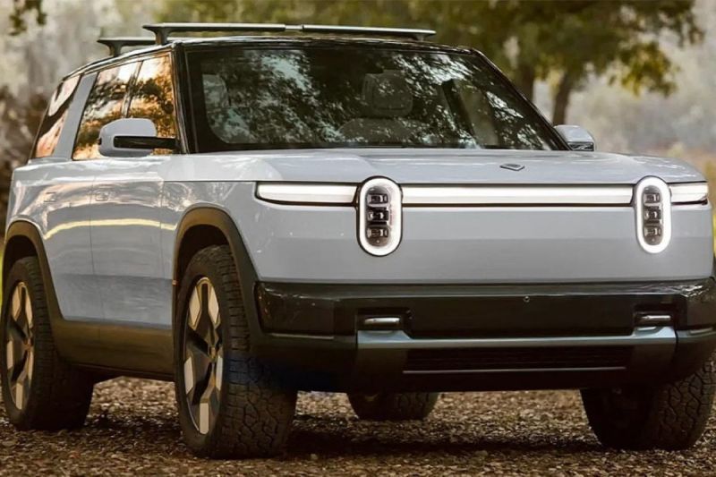 Rivian bangun unit perdana SUV listrik R2 jelang produksi massal