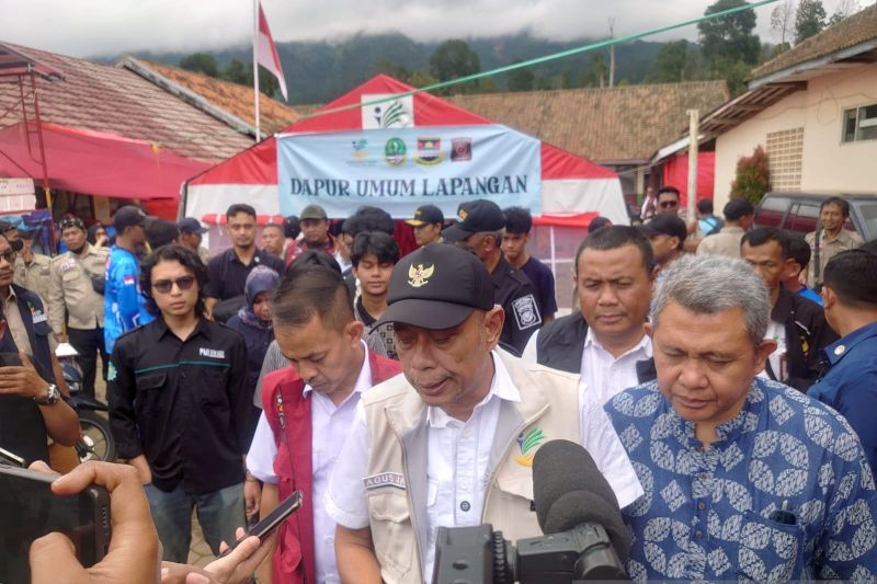 Wamensos menekankan pemda memperbaiki data warga miskin usai kasus di NTT