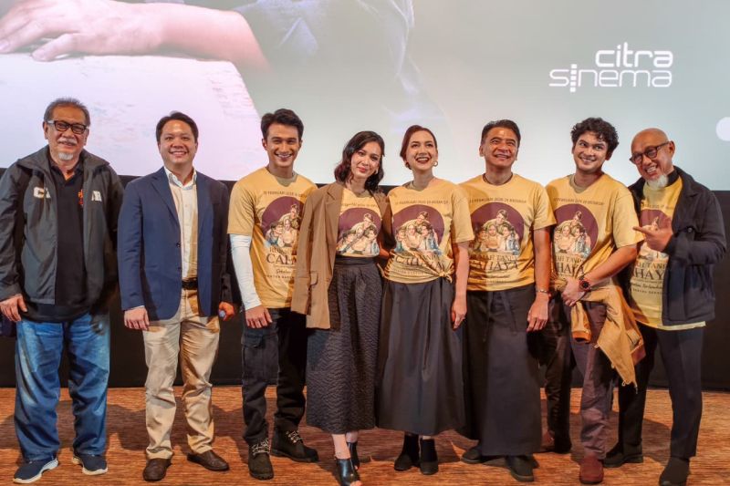 Deddy Mizwartulis skenario film "Rumah Tanpa Cahaya"