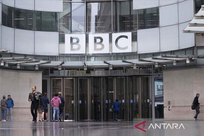 Krisis finansial, BBC rencanakan PHK di tengah gugatan Trump