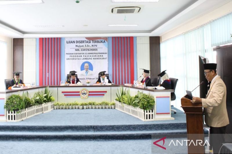 Mujiyat jadi doktor ke-4 lulusan S3 Administrasi Pendidikan ULM