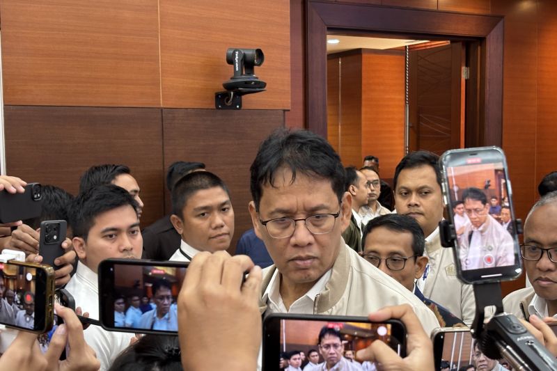 Purbaya sebut dana THR sudah siap, nanti Presiden yang umumkan