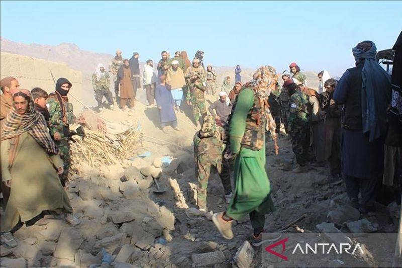 Konflik memanas, Pakistan-Afghanistan saling serang