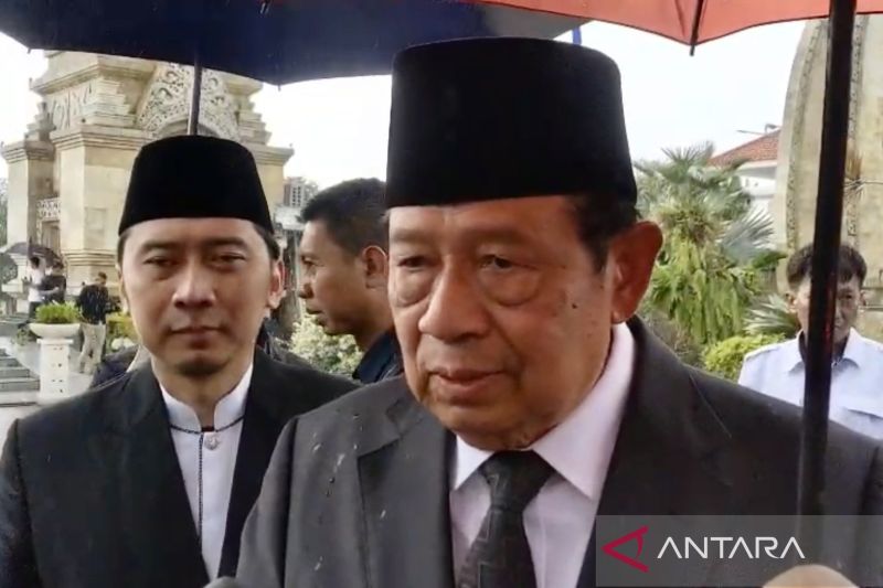SBY kenang sosok Try Sutrisno sebagai seorang patriot dan negarawan