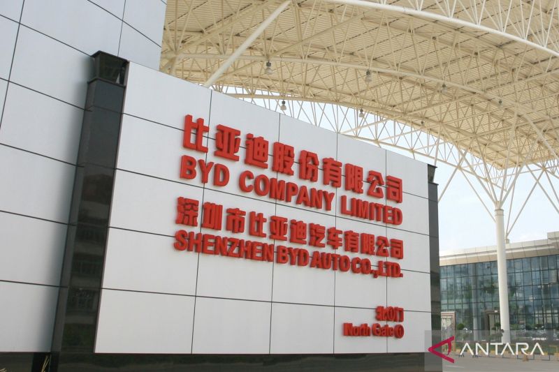BYD ajukan permohonan paten untuk desain kabinet baterai