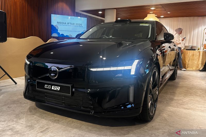 Volvo ES90 diluncurkan di Indonesia dengan harga Rp2,1 miliar