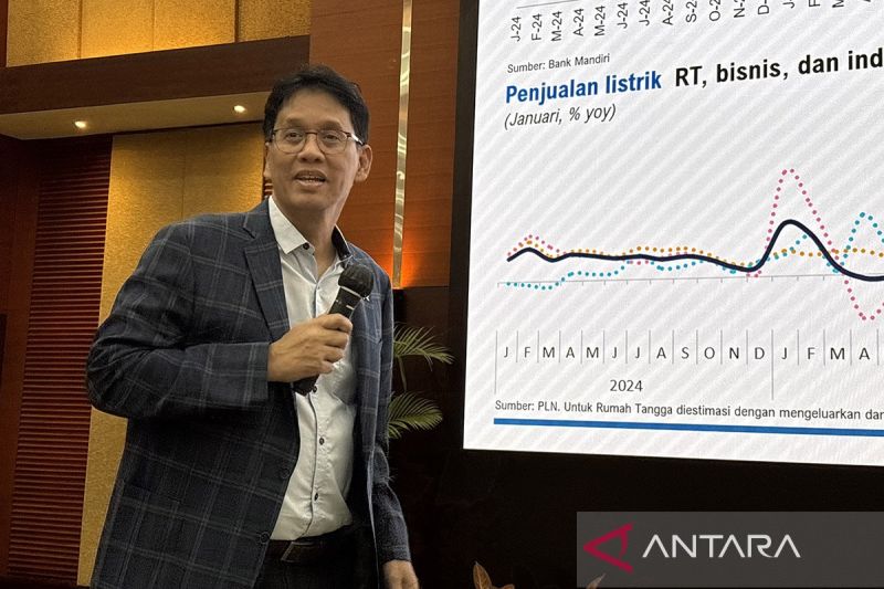 Pemerintah belum berencana naikkan harga BBM subsidi