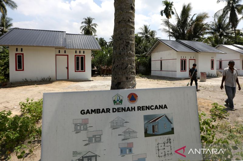 BNPB building 36,000 homes for flood victims in Sumatra
