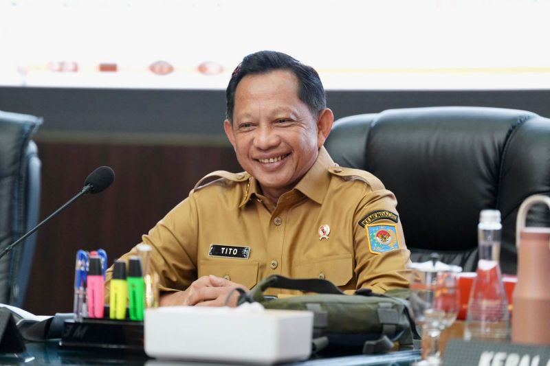 Inflation in disaster-hit Sumatra eases as distribution recovers: govt