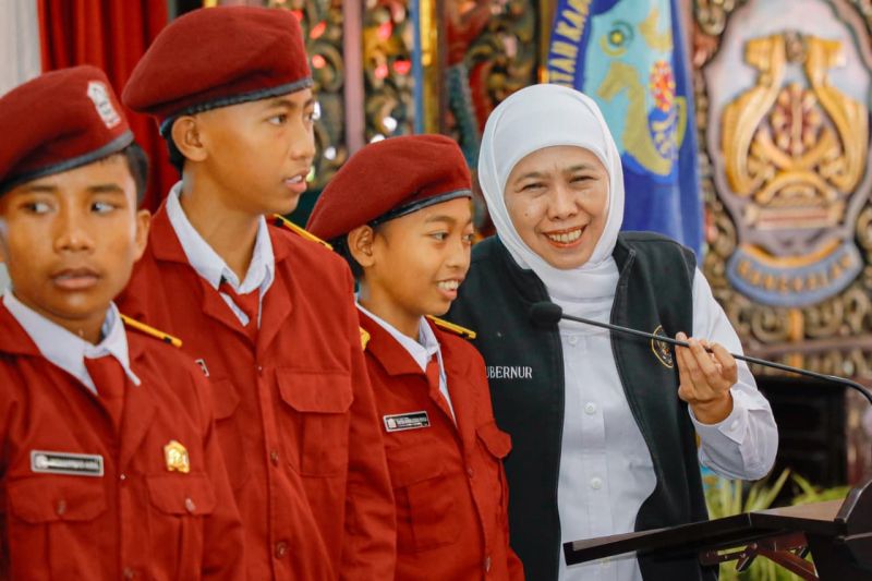 Pemprov Jatim mulai terapkan pembatasan gadget di sekolah