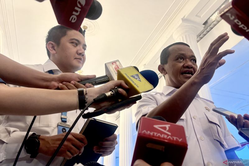 Prabowo terima laporan Bahlil negosiasi kerja sama energi dengan Rusia