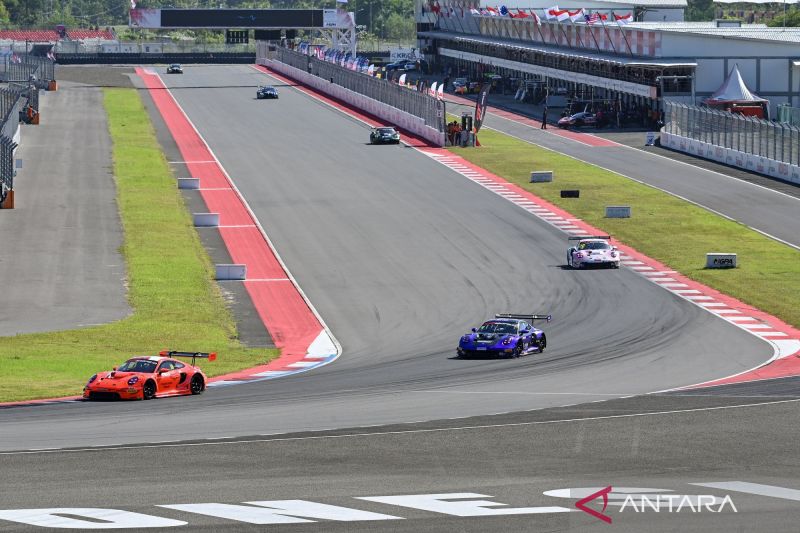 Sesi pra kualifikasi GT World Challenge Asia 2026 di Sirkuit Mandalika