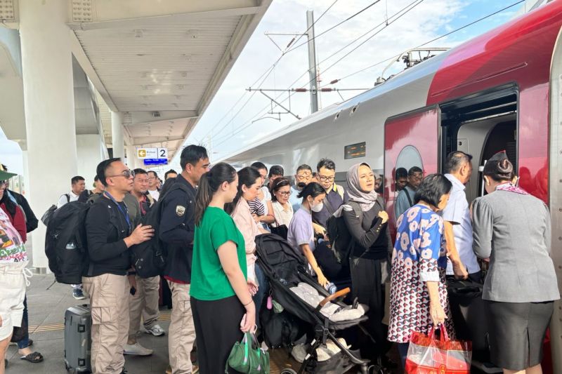 Pemerintah dinilai perlu lakukan uji ketahanan dampak fiskal KCIC