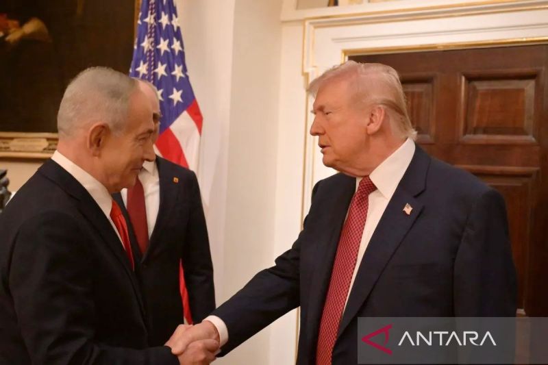Pengunjuk rasa pro-Palestina protes Netanyahu di Gedung Putih