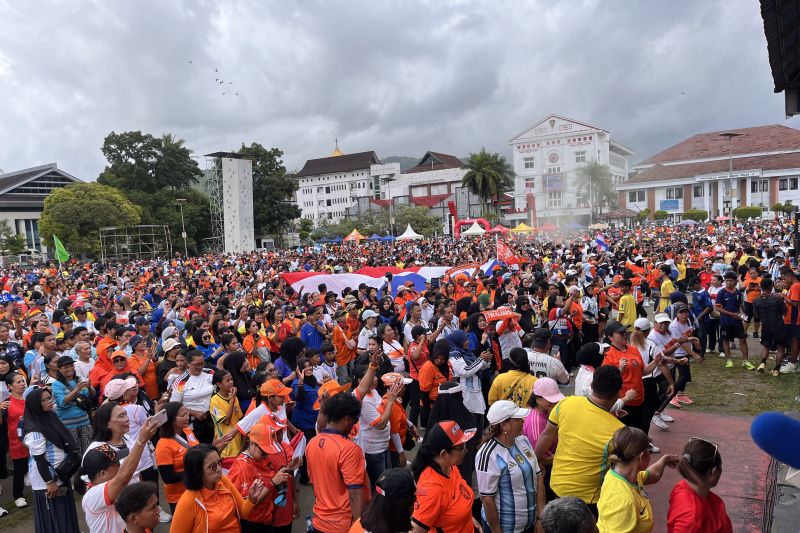 Merajut solidaritas warga Ambon di tengah euforia Piala Dunia