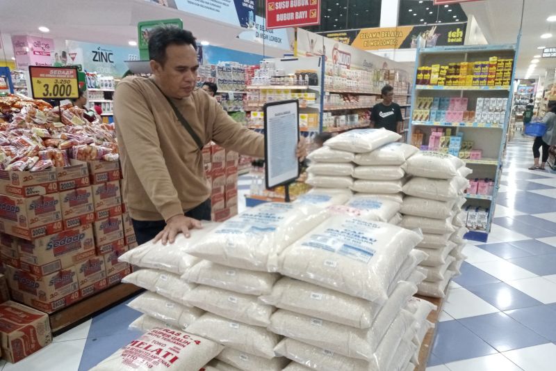 bps-harga-beras-medium-dan-premium-masih-naik