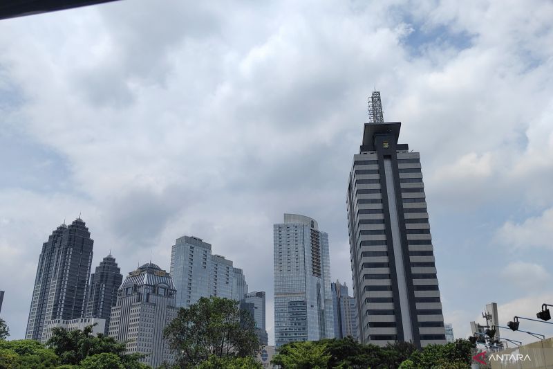 Selasa, Jakarta diperkirakan cerah berawan sepanjang hari
