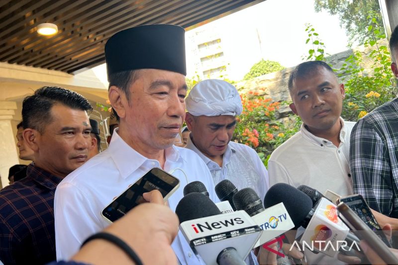 Hoaks! Rakyat geruduk rumah Jokowi dan temukan bunker Rp6.000 triliun