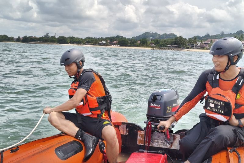 Tim SAR gabungan telusuri anak tenggelam di Pantai Kemala Balikpapan